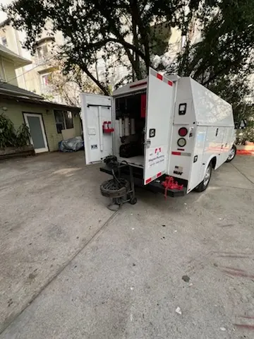 Magnet Plumbing service vehicle on-site for Faucet Repair in Cutler Bay